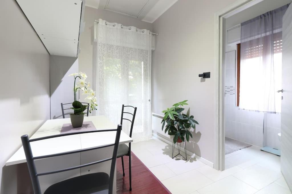 Lake House Valeriana Pilzone 外观 照片